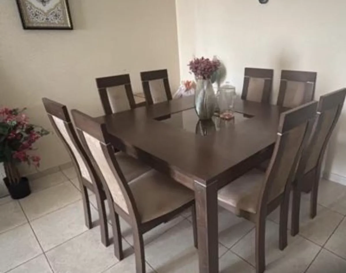 Dining table 8 seater