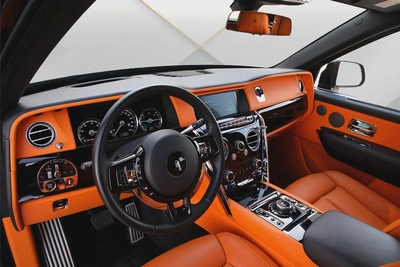 ROLLS ROYCE CULLINAN 2021 - GCC- DEALER WARRANTY + SERVICE CONTRACT - VIP EDITION - FULLY LOADED-7