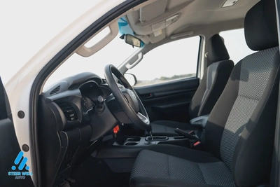 2022 Toyota Hilux GL 2.7 L Automatic – GCC Specs Dual Cab Pickup  Four Wheel Drive-10