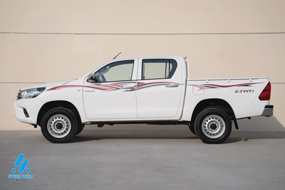 2022 Toyota Hilux GL 2.7 L Automatic – GCC Specs Dual Cab Pickup  Four Wheel Drive-5