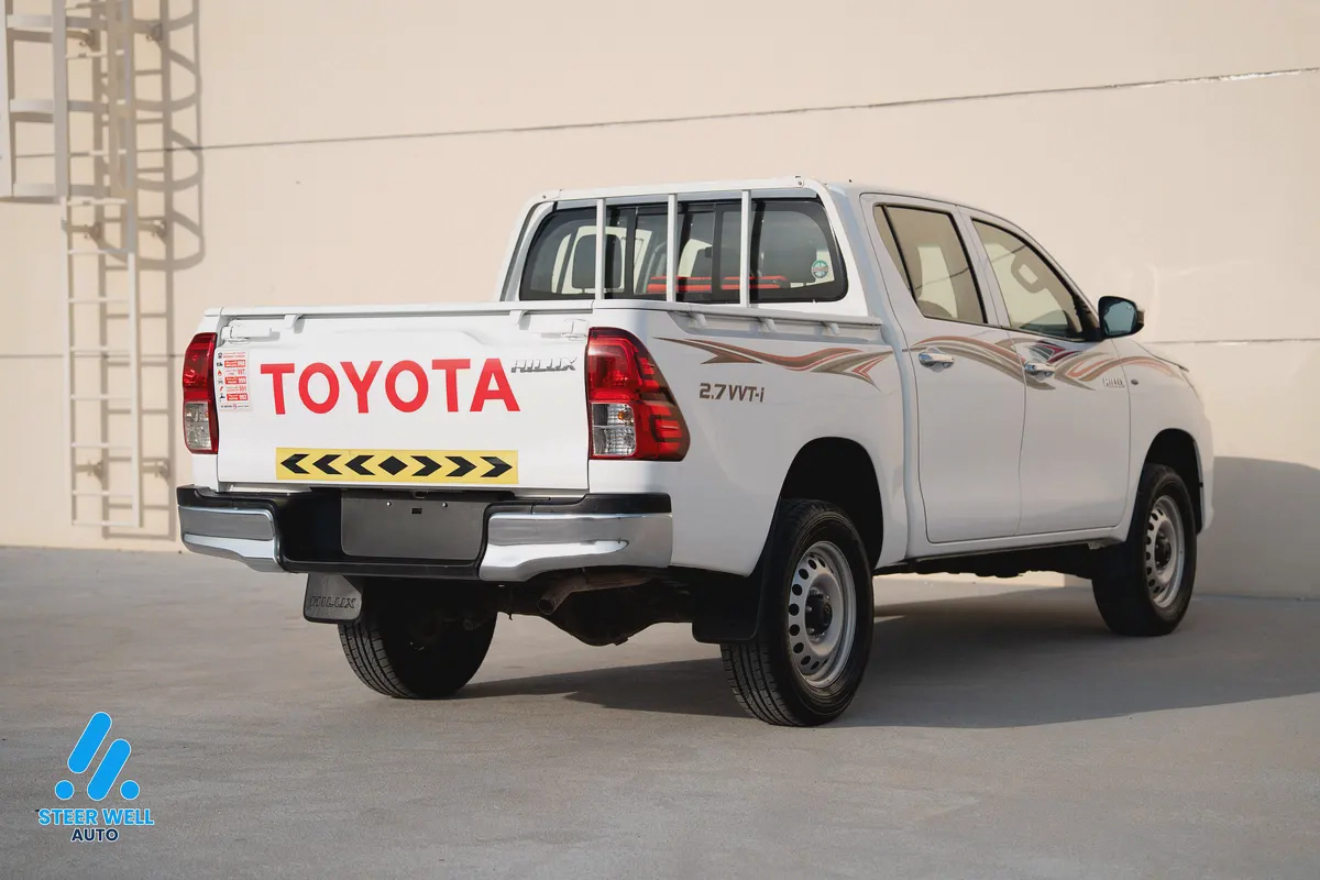 2022 Toyota Hilux GL 2.7 L Automatic – GCC Specs Dual Cab Pickup Four Wheel Drive-8-8
