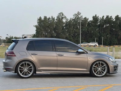 2015 Volkswagen Golf R - GCC Specs-2