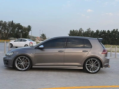 2015 Volkswagen Golf R - GCC Specs-7
