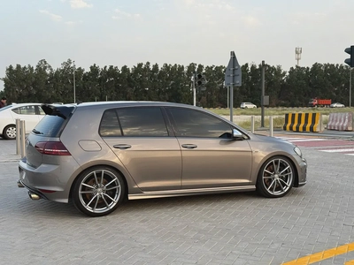 2015 Volkswagen Golf R - GCC Specs-15