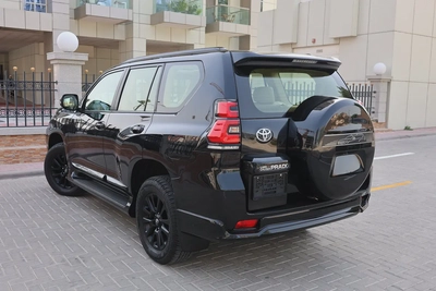 TOYOTA PRADO-ADVENTURE -2021-75000KM-GCC SPECS-EXCELLENT CONDITION-2