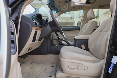 TOYOTA PRADO-ADVENTURE -2021-75000KM-GCC SPECS-EXCELLENT CONDITION-8