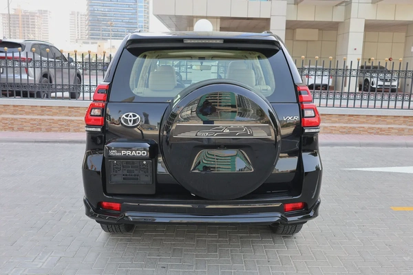 TOYOTA PRADO-ADVENTURE -2021-75000KM-GCC SPECS-EXCELLENT CONDITION