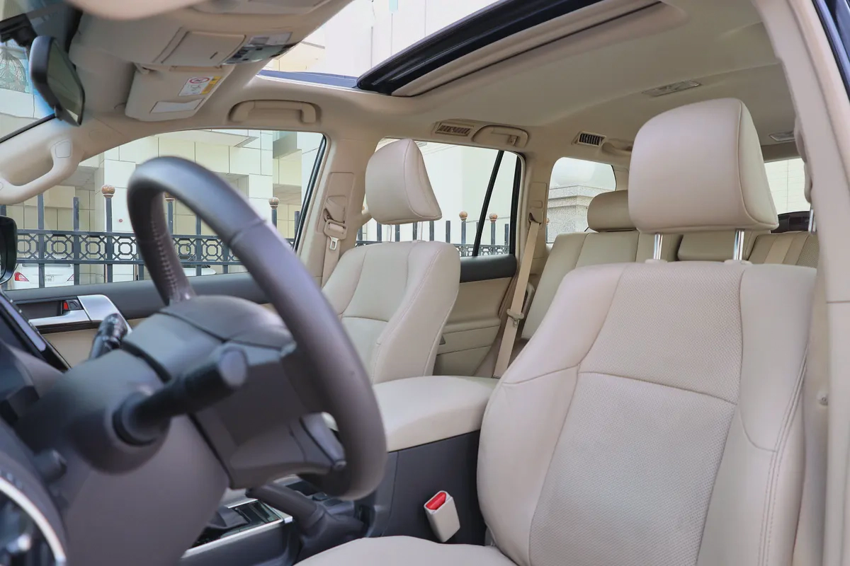 TOYOTA PRADO-ADVENTURE -2021-75000KM-GCC SPECS-EXCELLENT CONDITION-9-9