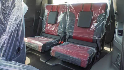 Toyota Land Cruiser GR SPORT 3.5L V6-13