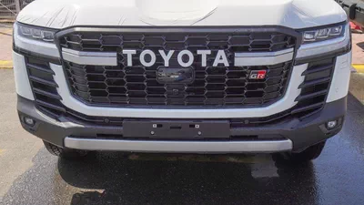 Toyota Land Cruiser GR SPORT 3.5L V6-17
