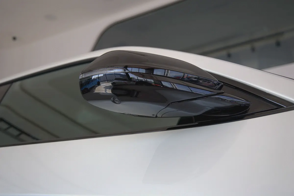 Lamborghini Urus S | Carbon Interior | Low Mileage 2024 (Warranty  Service Contract)-8-8