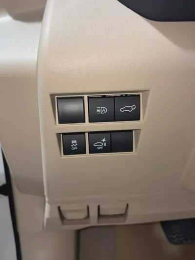 Toyota Land Cruiser VXR 2026 - Brand New - GCC Specs تويوتا في اكس ار توين توربو 3.5لتر-9
