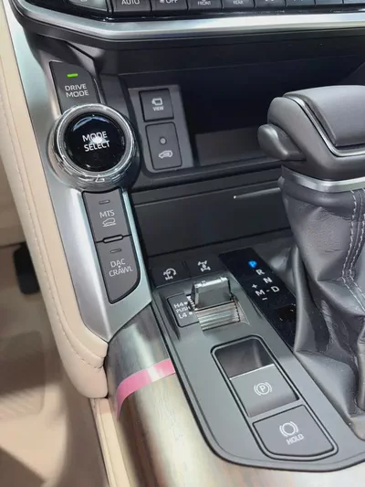 Toyota Land Cruiser VXR 2026 - Brand New - GCC Specs تويوتا في اكس ار توين توربو 3.5لتر-11