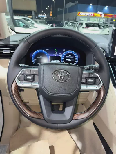Toyota Land Cruiser VXR 2026 - Brand New - GCC Specs تويوتا في اكس ار توين توربو 3.5لتر-5