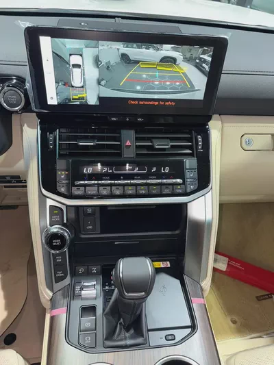 Toyota Land Cruiser VXR 2026 - Brand New - GCC Specs تويوتا في اكس ار توين توربو 3.5لتر-6