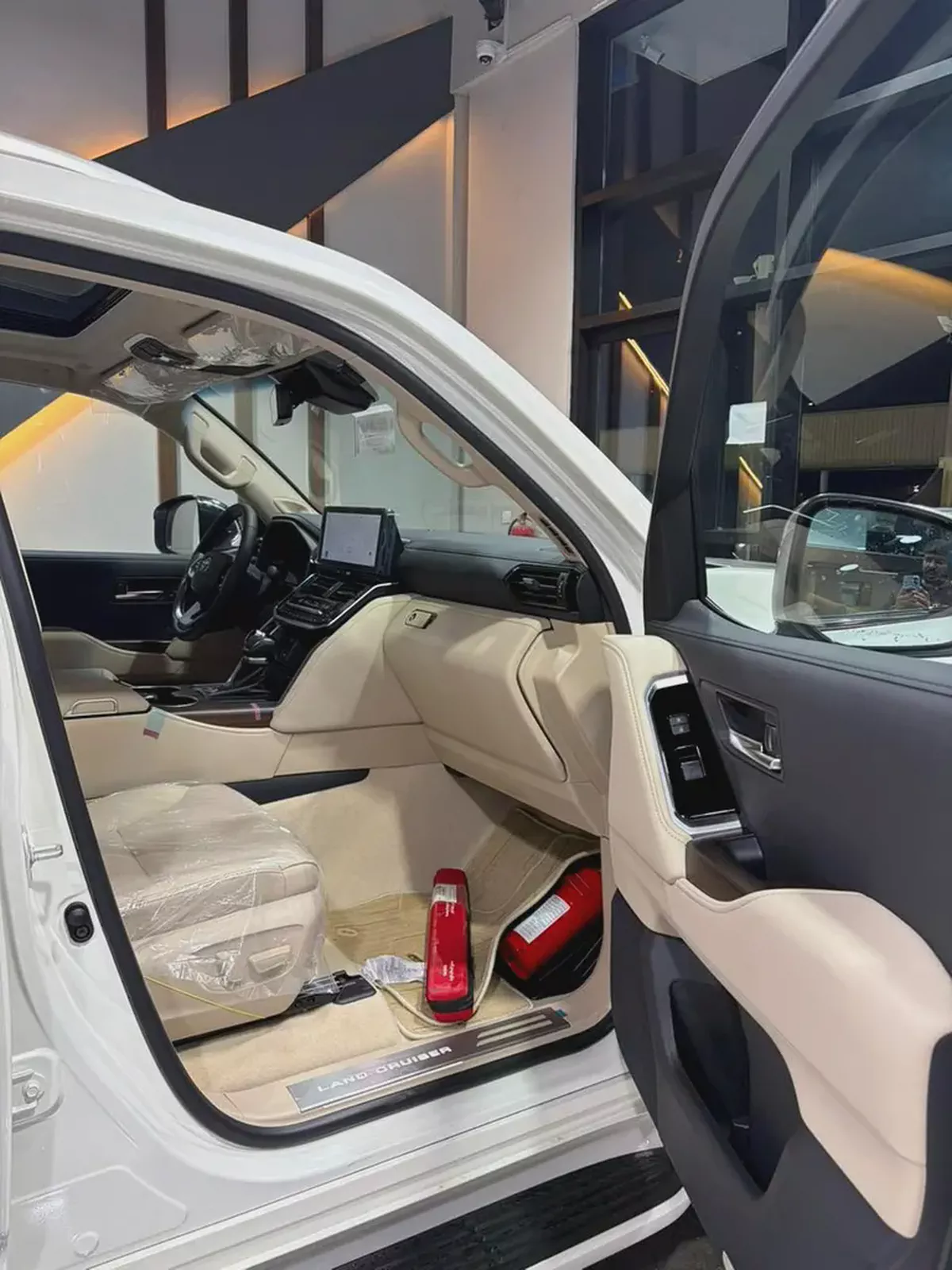 Toyota Land Cruiser VXR 2026 - Brand New - GCC Specs تويوتا في اكس ار توين توربو 3.5لتر-15-15