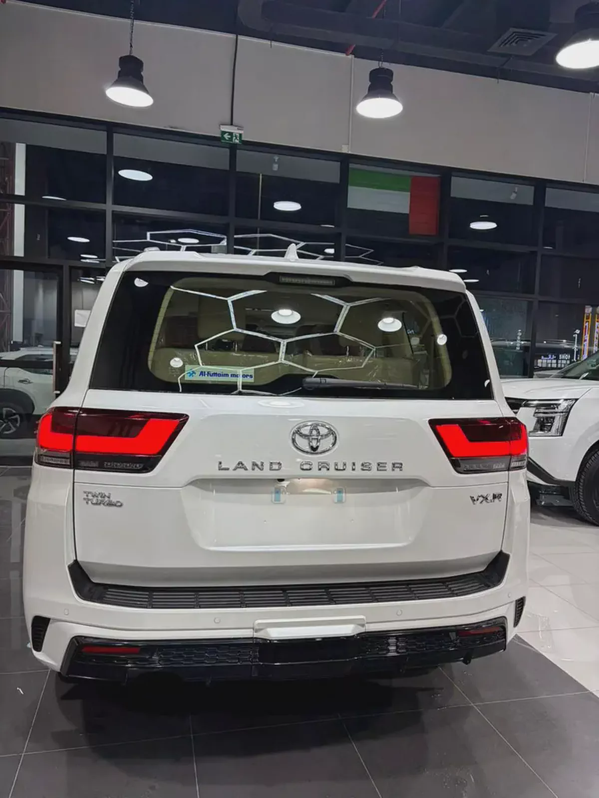 Toyota Land Cruiser VXR 2026 - Brand New - GCC Specs تويوتا في اكس ار توين توربو 3.5لتر-3-3