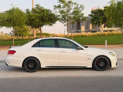 Mercedes-Benz E-Class E 63 AMG 2014 | GCC Specs | Pristine Condition-6