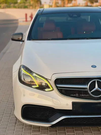 Mercedes-Benz E-Class E 63 AMG 2014 | GCC Specs | Pristine Condition-8