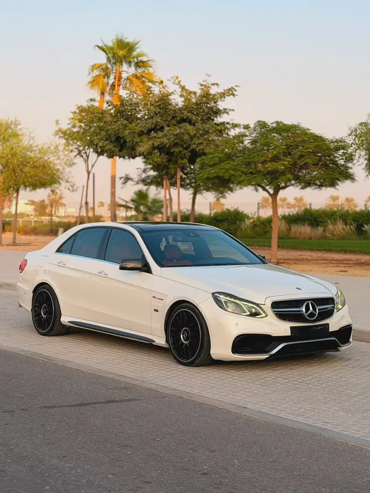 Mercedes-Benz E-Class E 63 AMG 2014 | GCC Specs | Pristine Condition-2-2