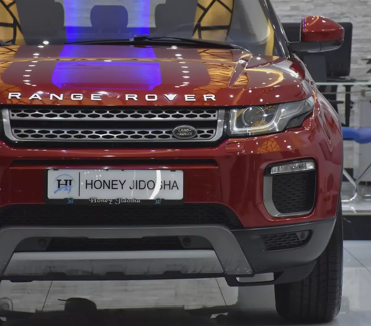 ORIGINAL PAINT ( صبغ وكاله ) Land Rover Range Rover Evoque ( 2016 Model ) in Red Color GCC Specs-3-3