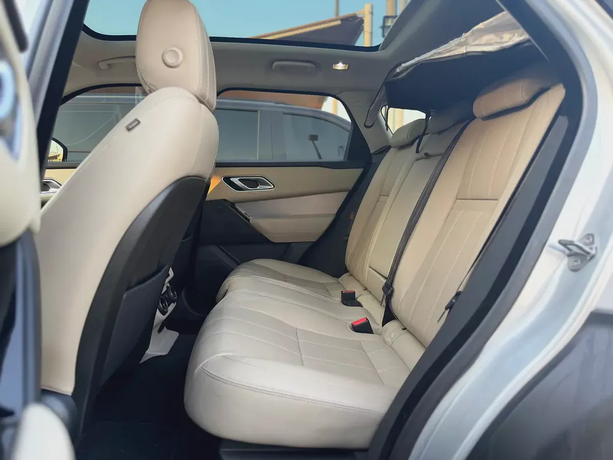 Land Rover Range Rover Velar P250 S 2020 | GCC Specs | Low Mileage-13-13