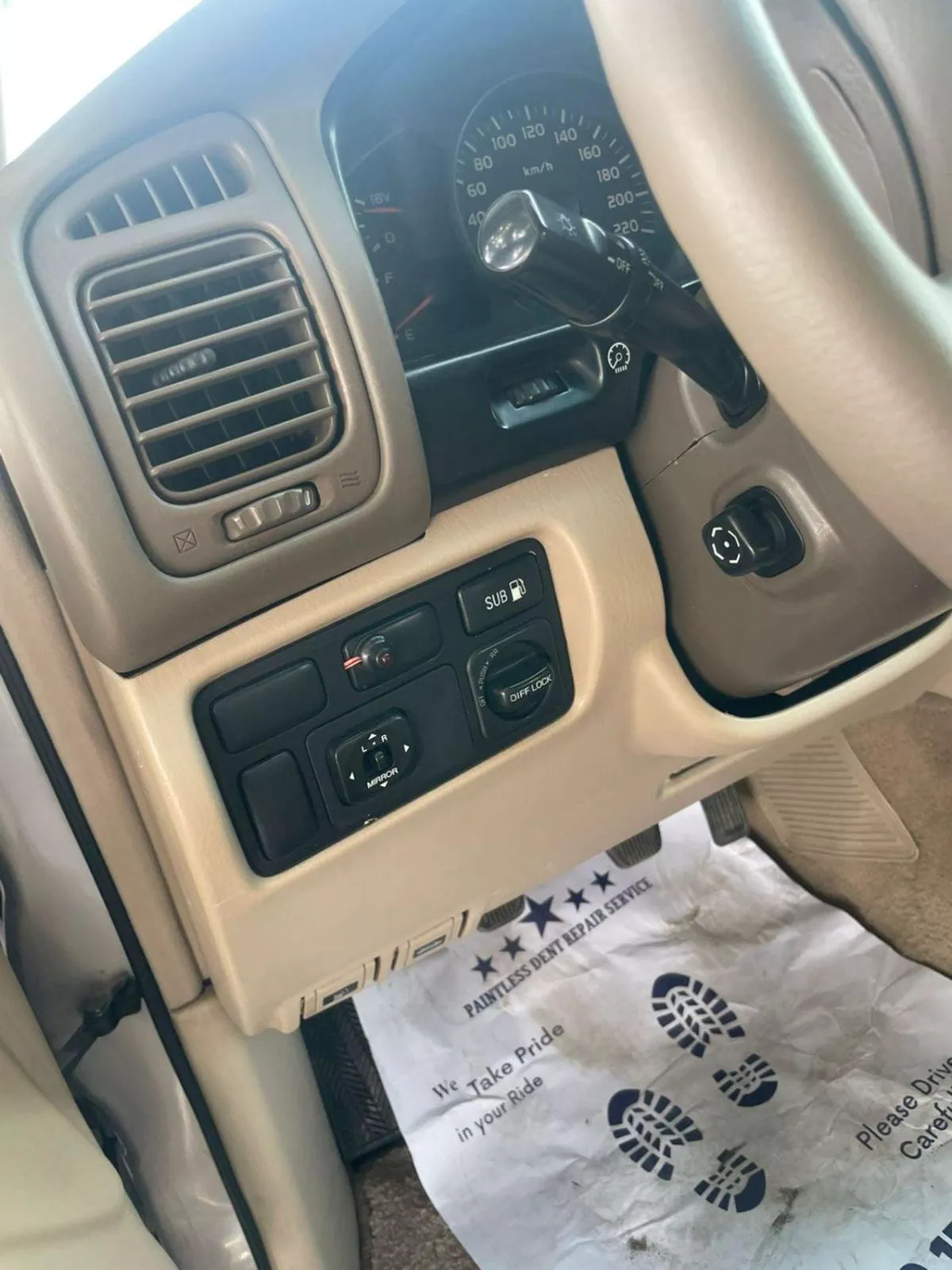 Toyota Land Cruiser VXR TOP LTH-5-0