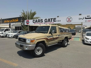 Toyota Land Cruiser 70 Series LC 76 70th Anniversary 2022 GCC Specs