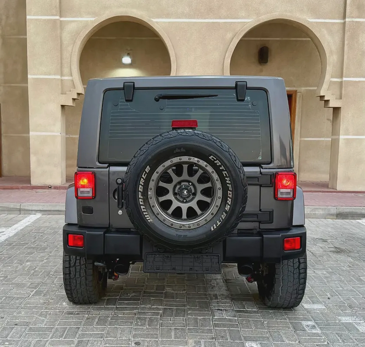 Jeep Wrangler Sport 2017 - American Specs - Excellent Condition