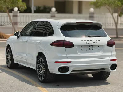 2016 Porsche Cayenne GTS | GCC Specs-13