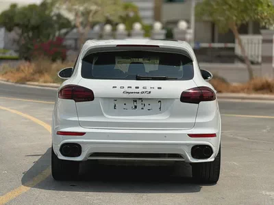 2016 Porsche Cayenne GTS | GCC Specs-14