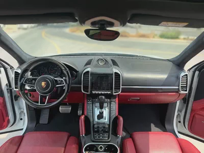 2016 Porsche Cayenne GTS | GCC Specs-4
