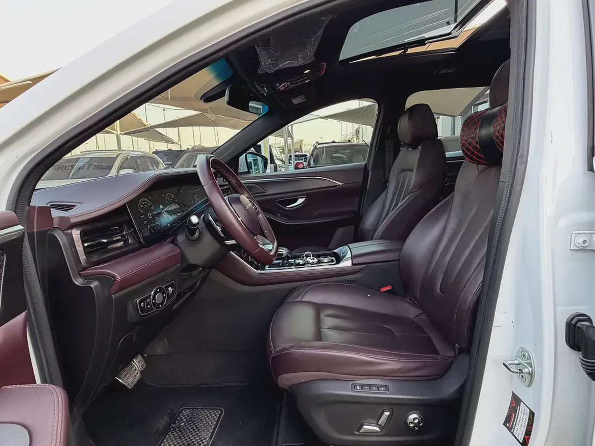 Jetour X90 Plus—2.0T —Luxury 2023 —GCC —Low Mileage— UNDERWarrant—EXCELLENT CONDITIONS-16-16