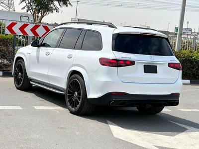 Mercedes Benz GLS63 2024-3