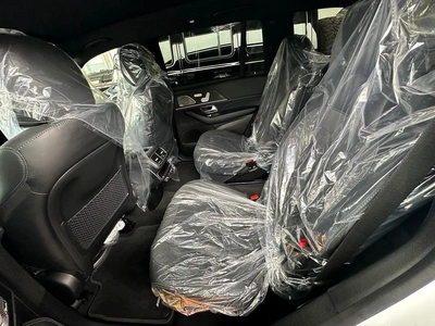 Mercedes Benz GLS63 2024-7