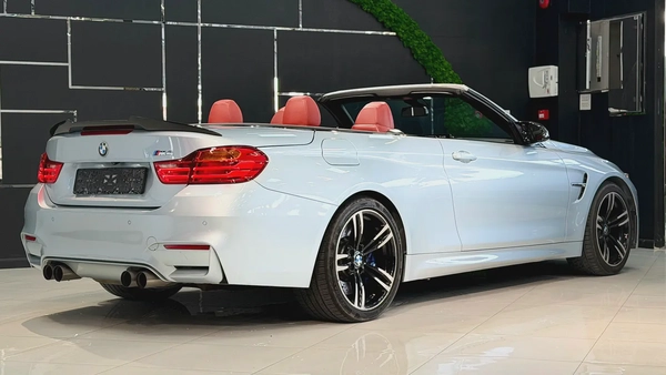 BMW M4 Convertible 2017 Korean Specs