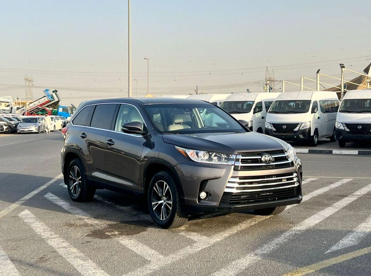 Toyota Highlander 2019 Toyota Highlander Mid Option 2.7L V4 - Rear Camera - Leather SEATS