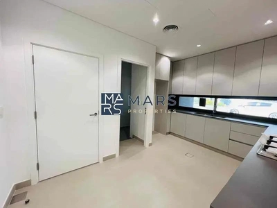 Luxurious 4 bedroom villa available for rent in sendian Masaar 200k-22