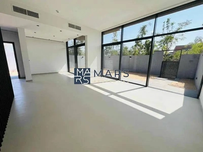 Luxurious 4 bedroom villa available for rent in sendian Masaar 200k-29