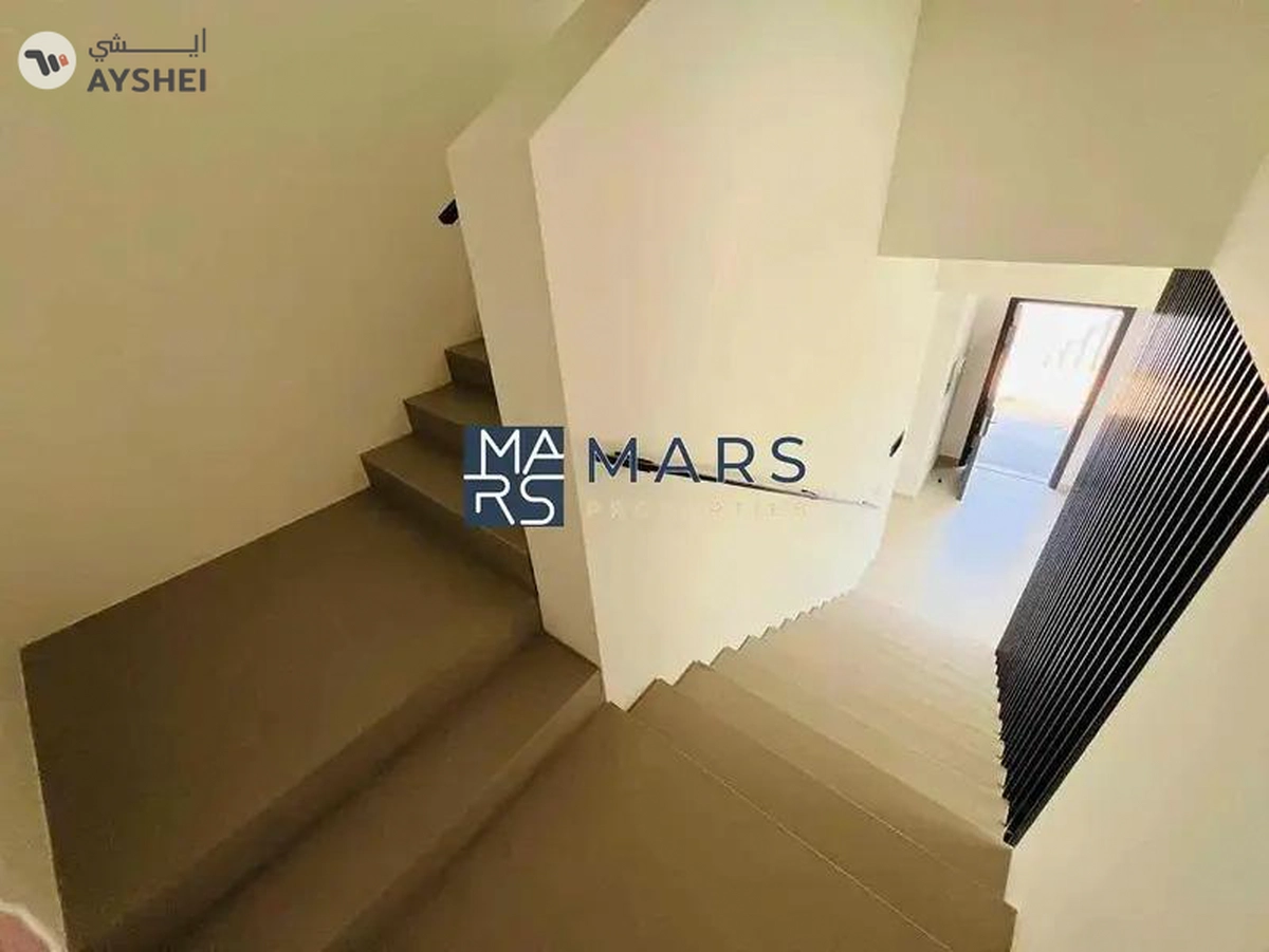 Luxurious 4 bedroom villa available for rent in sendian Masaar 200k-6-6