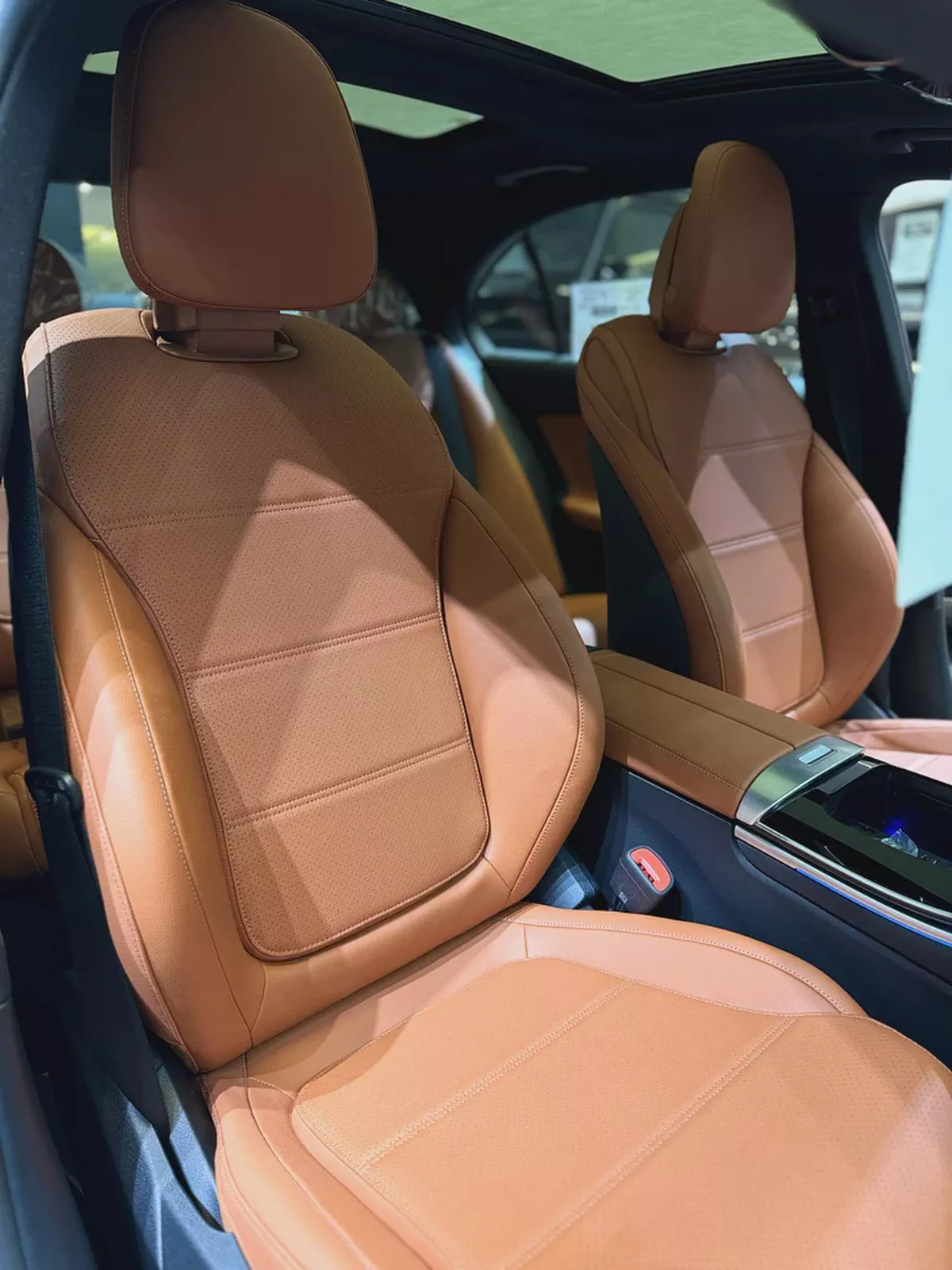 2025 MERCEDES C 200 BRAND NEW-11-11