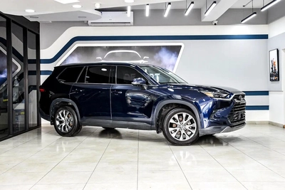 Toyota Grand Highlander Limited-0
