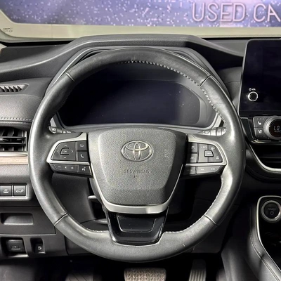 Toyota Grand Highlander Limited-6