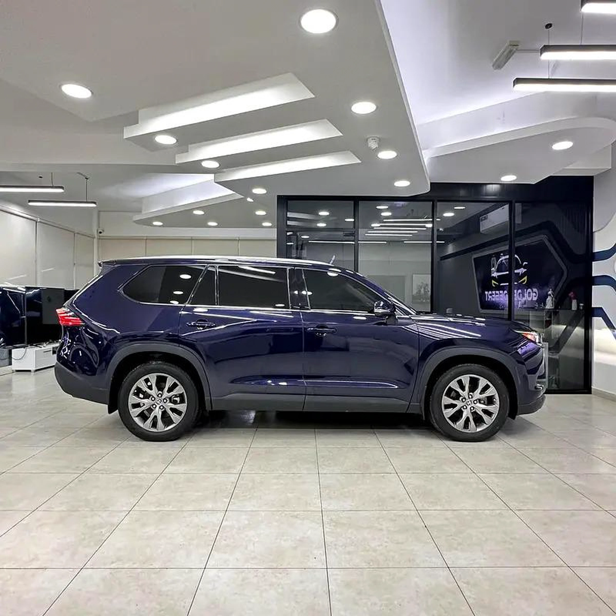 Toyota Grand Highlander Limited-10-10