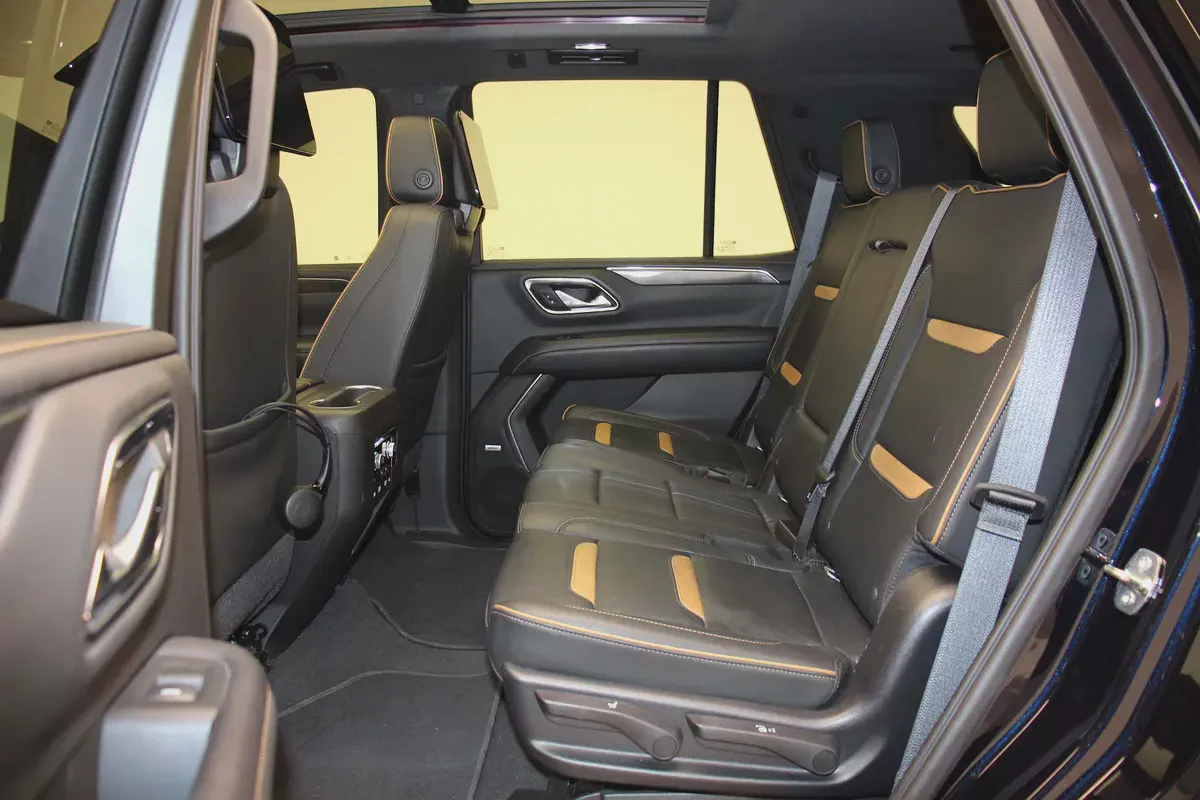 GMC Yukon AT4 2021 GCC Specs-9-9