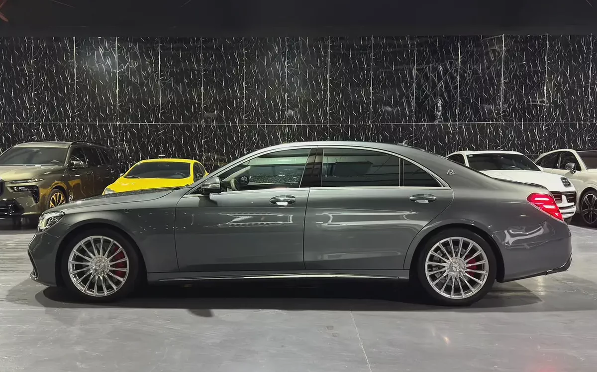 2018 Mercedes - Benz | S 63 AMG 4MATIC+ | Japanese | Maybach Conversion Package-5-5