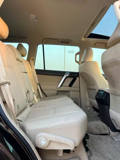 Toyota Prado  2022 Toyota Prado TXL Full Option 4.0L V6 - AWD 4x4 - Electric Seat - Rear CAM & Sensors - Cool Box-9