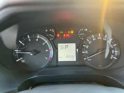 Toyota Prado  2022 Toyota Prado TXL Full Option 4.0L V6 - AWD 4x4 - Electric Seat - Rear CAM & Sensors - Cool Box-18