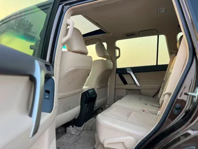 Toyota Prado  2022 Toyota Prado TXL Full Option 4.0L V6 - AWD 4x4 - Electric Seat - Rear CAM & Sensors - Cool Box-8