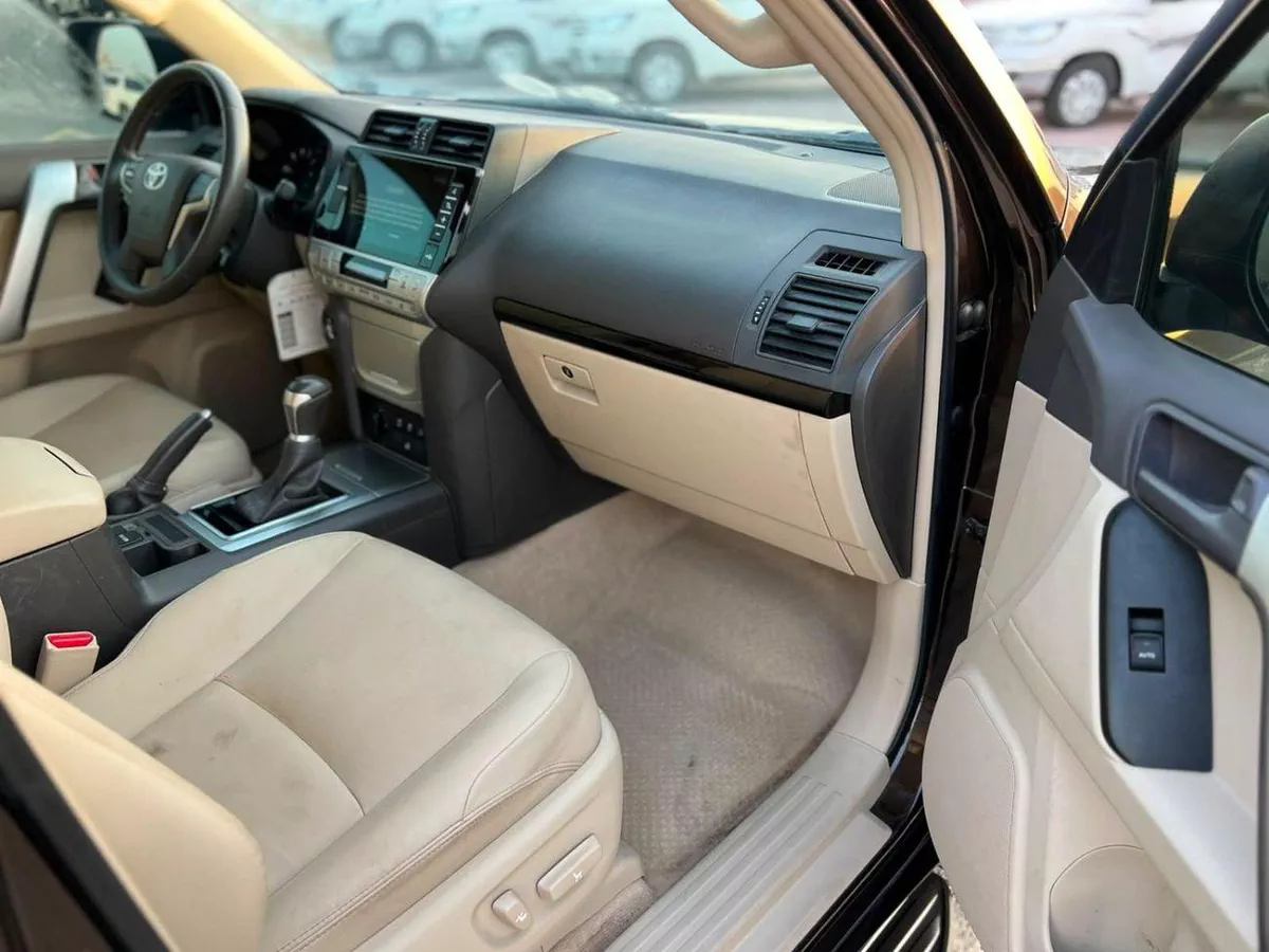 Toyota Prado  2022 Toyota Prado TXL Full Option 4.0L V6 - AWD 4x4 - Electric Seat - Rear CAM & Sensors - Cool Box-6-0
